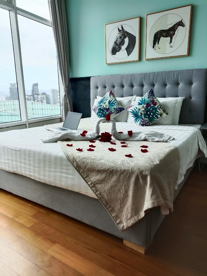 Sky Suites Klcc Kl Home Kuala Lumpur Bagian luar foto